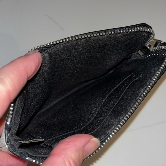 Coach Chalk & Silver Crossgrain Leather Corner Zip Wristlet - Picture 5 of 11